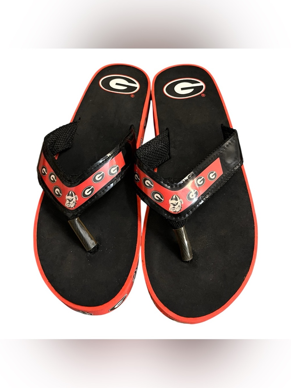 Georgia Bulldog Flip Flop Sandals with Team Logo Accent